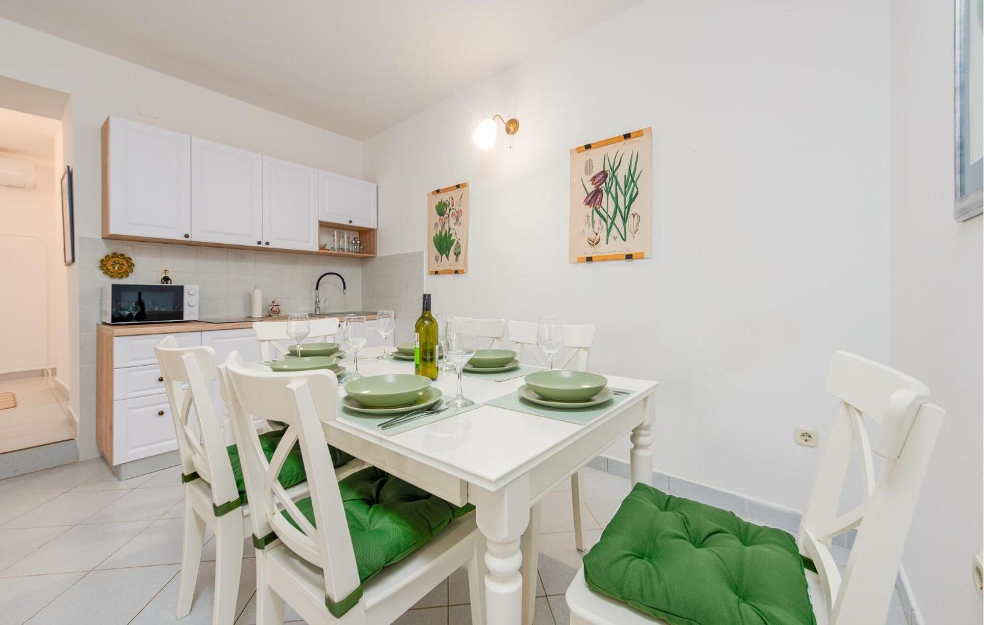 Beautiful Home In Novalja With Wifi Exterior photo
